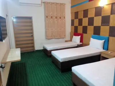 Shadman Hotel