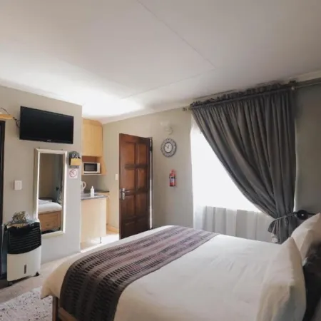 Ledumo Guest Lodge