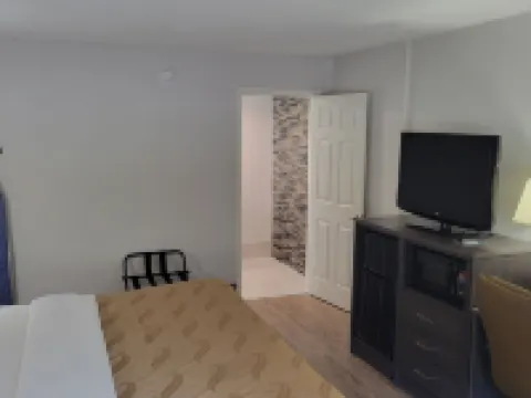 Quality Inn Forsyth Near GA Public Safety Training Center Hoteles en Forsyth