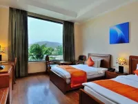Hotel Gianz Hotels in Baddi