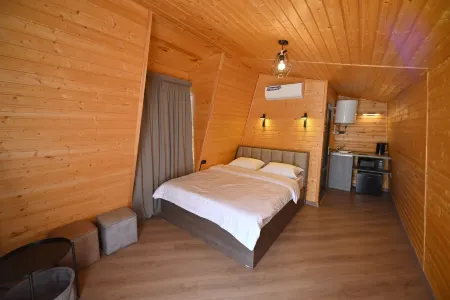 Hidden Garden Resort Отели в г. Гарни