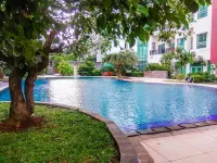 New Furnished Studio Apartment @ Woodland Park Residence Hotels in East Jakarta