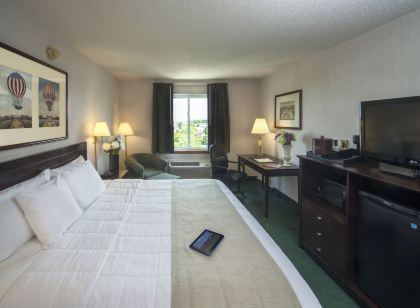 Meadowlands Plaza Hotel