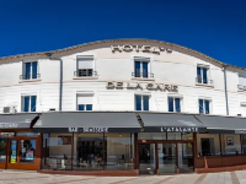 Hotel de la Gare Hotels in Indre
