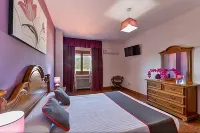 Hostal Alfonso XI Hotel di Berzocana