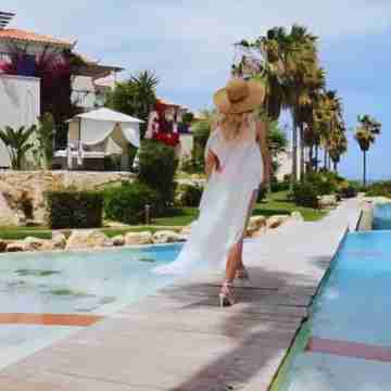 Cassiopeia 2-Beds Lower on Beach w Pool Fitness & Recreational Facilities