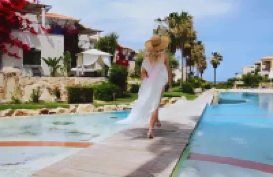 Cassiopeia 2-Beds Lower on Beach w Pool