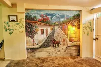 Hotel Tazumal House