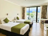 Acacia Court Hotel Hotels in Cairns North