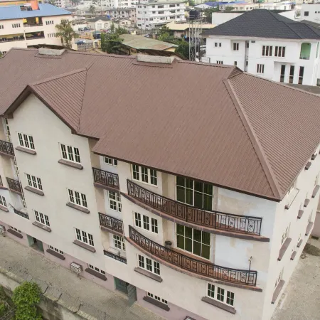 Dfs Luxury Apartments