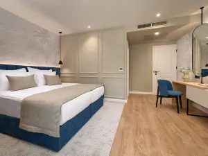 Hotel Moeesy, Blue & Green Oasis