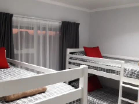 小姐姐自助式酒店 科爾切斯特酒店