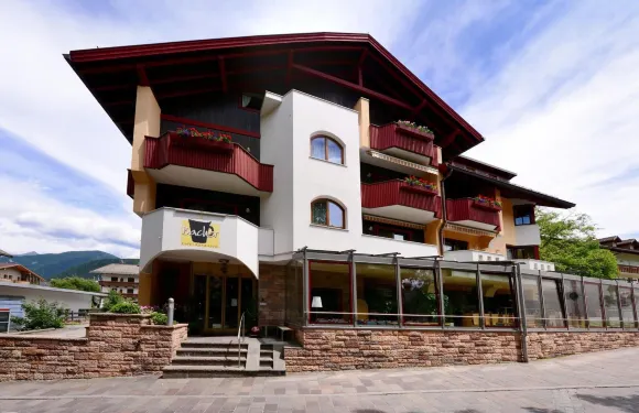 巴切爾住宅酒店