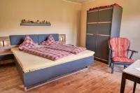 Gästehaus Riedl Hotels in Bischofsgrun