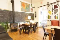 Jackson's Falls Country Inn - Morgenmad