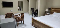Sevista Hotel Plus - parking