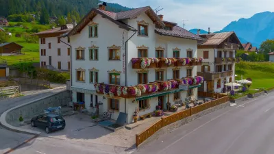 Hotel Serena - Tre Cime Views Hotels near Lake Misurina