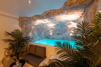 Ftelia Black Villas - spa