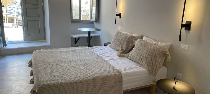 Domino Hotels in Ermoupoli