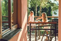 ليبنو ليك ريزورت