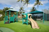 The Cliffs at Princeville Hotels in Kalihiwai