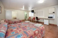 Leichhardt Hotel Motel Cloncurry Hotels in Cloncurry