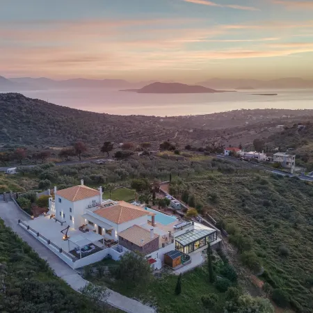 Aphea Retreat Villa