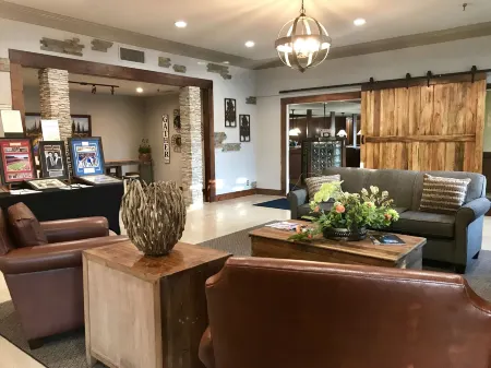 American Inn North Kansas City Отели в г. Риверсайд