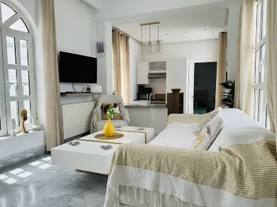 La Perle à Marsa Plage Hotels near Baths of Antoninus