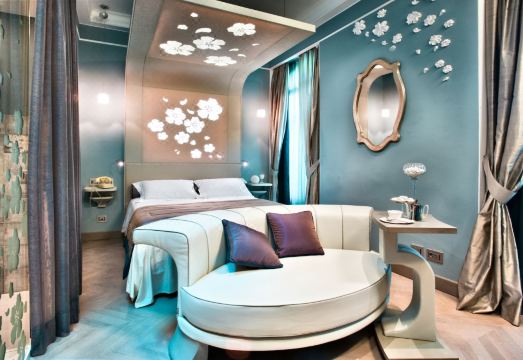 룸서비스 이미지