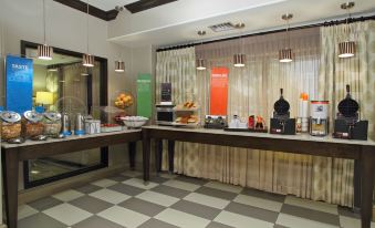 Hampton Inn Austin-South/Airport Area