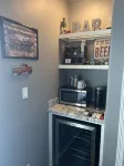 Modern themed guest suite-10 minutes from UTRGV!