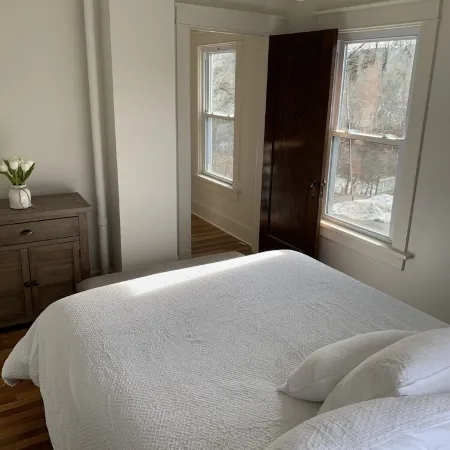 Oneonta NY Urban Farmhouse
