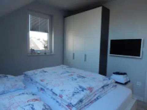 Sauna, whirlpool, fireplace, 3TV, WiFi, 2 bedrooms, SKY TV, terrace, LAST MINUTE Hotels in Fuhlendorf