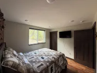 New Mountain Cabin perfect for outdoor enthusiasts- hiking, fishing, relaxing!