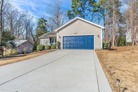 Isle of the Pines, 1 mile from The Village of Pinehurst!