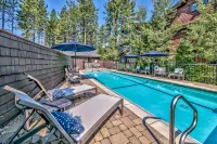 Unobstructed Views and High-End Grill - Exquisite Lakefront Haven