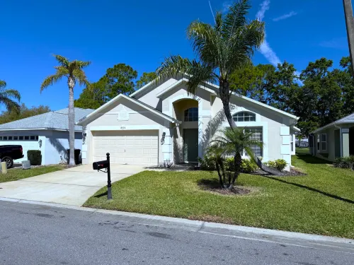 Spacious Villa with Private Pool and Golf Course Views - Stunning Oasis