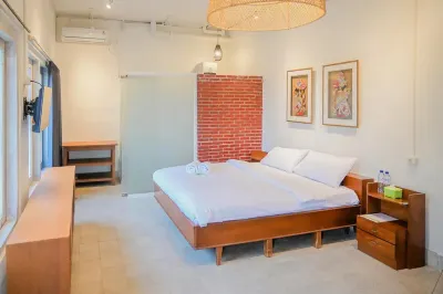 Urbanview Wisma Nirwana Tretes by RedDoorz Hotels in Prigen