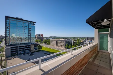 Luxury at River Market