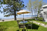 Charming Cottage Escape with Cozy Fireplace - Beautifully Chic Haven Hotel a Kings Beach