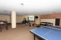 Lakeview Escape with Inground Pool and Gym - Charming Nostalgic Retreat