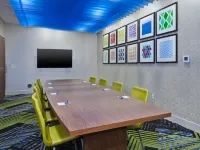 Holiday Inn Express & Suites PAINESVILLE - CONCORD by IHG Hotels in Lake County