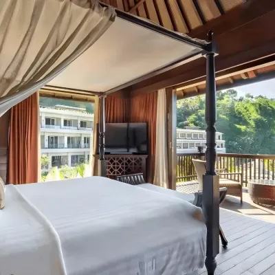 R Guesthouse Jongmyo Отели рядом с достопримечательностью «Торговый центр Sewoon Plaza»