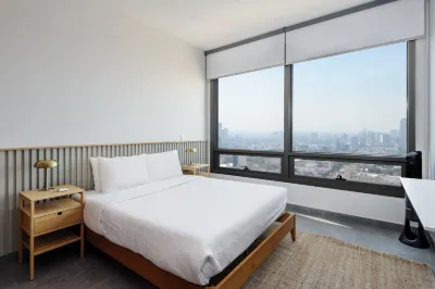 Be Grand by Wynwood House Hotels near Plaza de las Tres Culturas