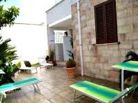 Hikari villa with equipped garden and parking space in the San Foca area