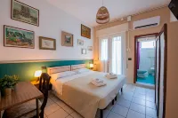 La Villa - Homestays