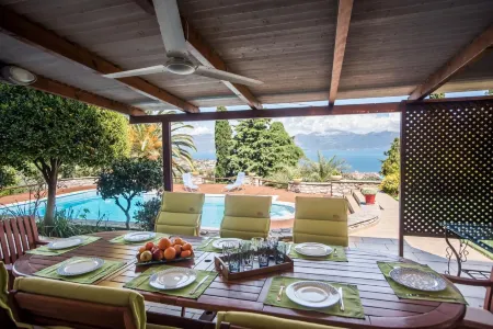 Primavera Villa Sea View