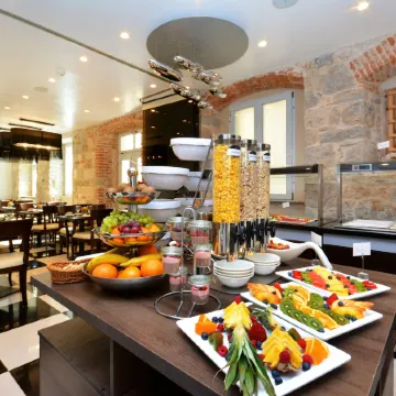 Jupiter Luxury Hotel