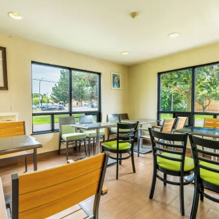 Ramada by Wyndham Kingston